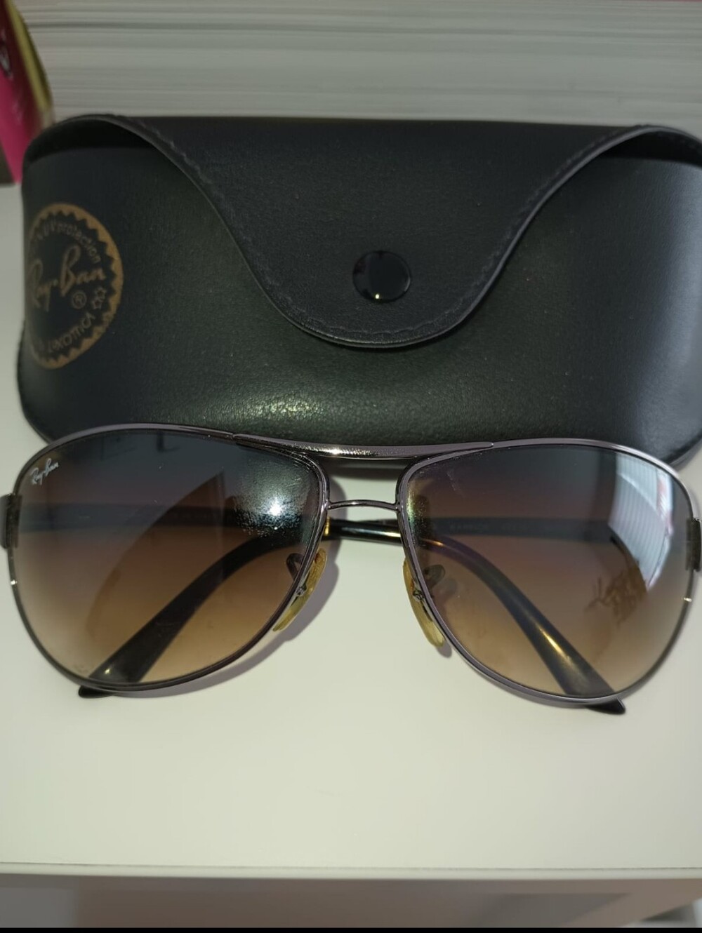 Ray-Ban Aviator Sunglasses in Brown Gradient lenses & Gunmetal Frame